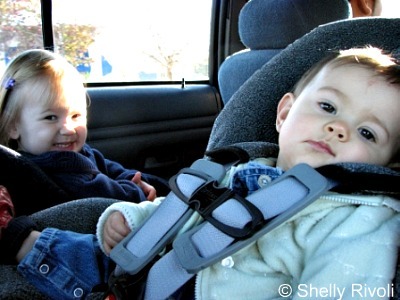 400-car-seat-kids-travelswithbaby