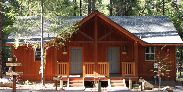 Deluxe studio cabins at Evergreen Lodge www.travelswithbaby.com